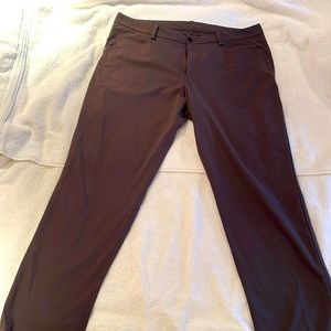 Lululemon ABC Pants Grey Classic Fit 38 x 31/32